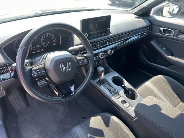 2025 Honda Civic Sport - Photo 13