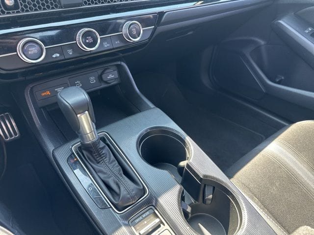 2025 Honda Civic Sport - Photo 22