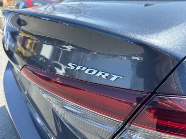2025 Honda Civic Sport - Photo 10