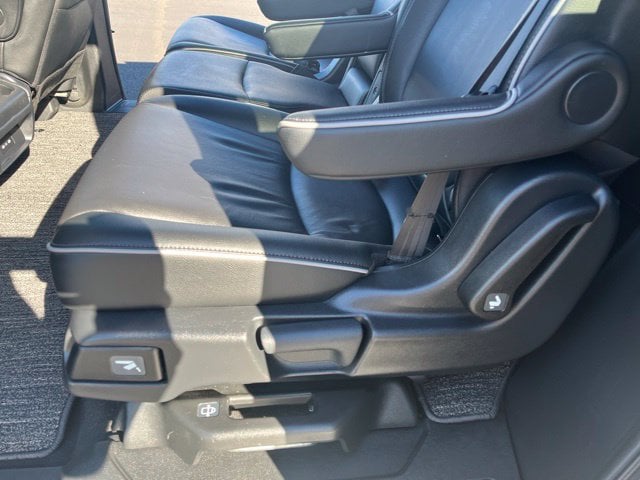 2025 Honda Odyssey Touring - Photo 10