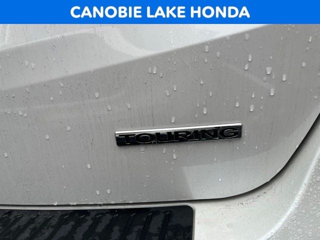 2025 Honda Odyssey Touring - Photo 6