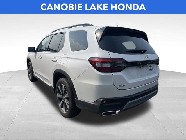 2025 Honda Pilot Touring - Photo 4