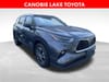 1 thumbnail image of  2025 Toyota Highlander XLE