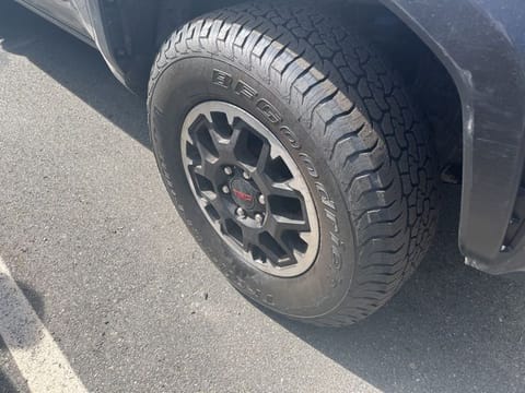 2025 Toyota Tacoma TRD Off-Road