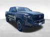 2 imagen en miniatura de 2025 Toyota Tacoma TRD Off-Road