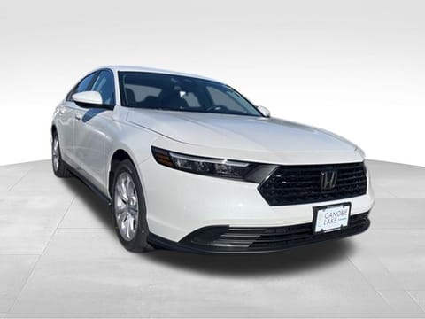 1 imagen de 2026 Honda Accord LX