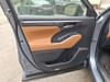 17 thumbnail image of  2024 Toyota Highlander Platinum