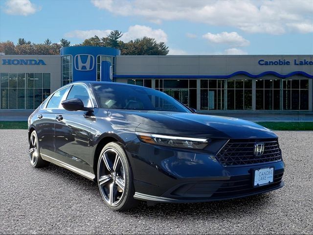 2025 Honda Accord Hybrid Sport's photo