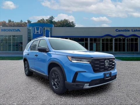 1 image of 2025 Honda Pilot TrailSport
