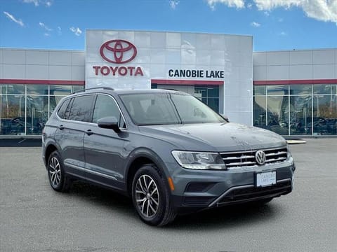 1 image of 2018 Volkswagen Tiguan 2.0T SE