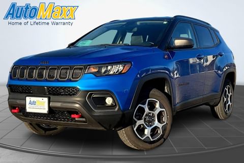 1 image of 2022 Jeep Compass Trailhawk