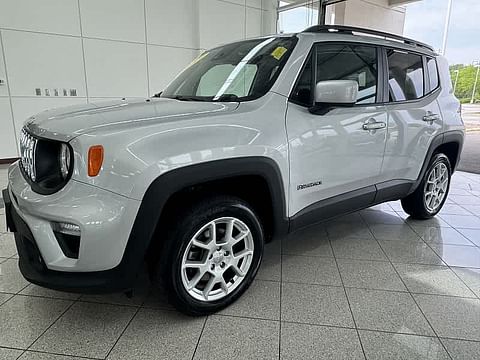 1 image of 2021 Jeep Renegade Latitude