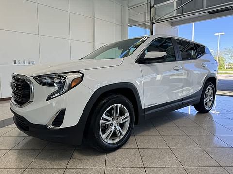 1 image of 2021 GMC Terrain SLE