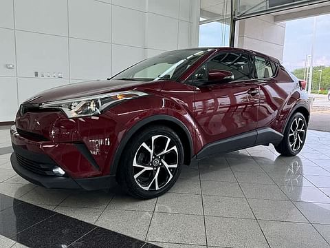 1 image of 2019 Toyota C-HR Limited