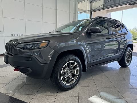 1 image of 2020 Jeep Cherokee Trailhawk