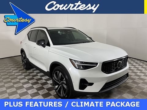 1 image of 2024 Volvo XC40 B5 Plus Dark Theme