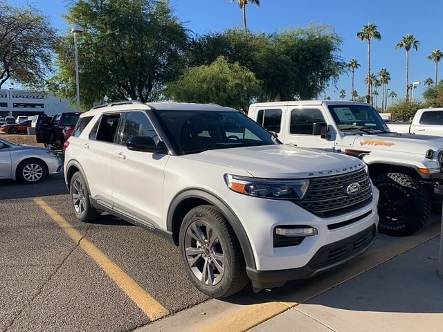 Used 2023 Ford Explorer XLT with VIN 1FMSK7DH7PGA38771 for sale in Phoenix, AZ