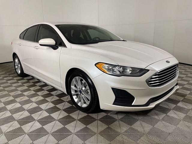 Used 2019 Ford Fusion SE with VIN 3FA6P0HD7KR201240 for sale in Phoenix, AZ