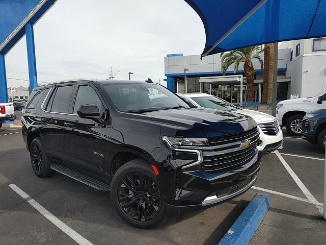 Used 2021 Chevrolet Tahoe LT with VIN 1GNSCNKD8MR266498 for sale in Phoenix, AZ