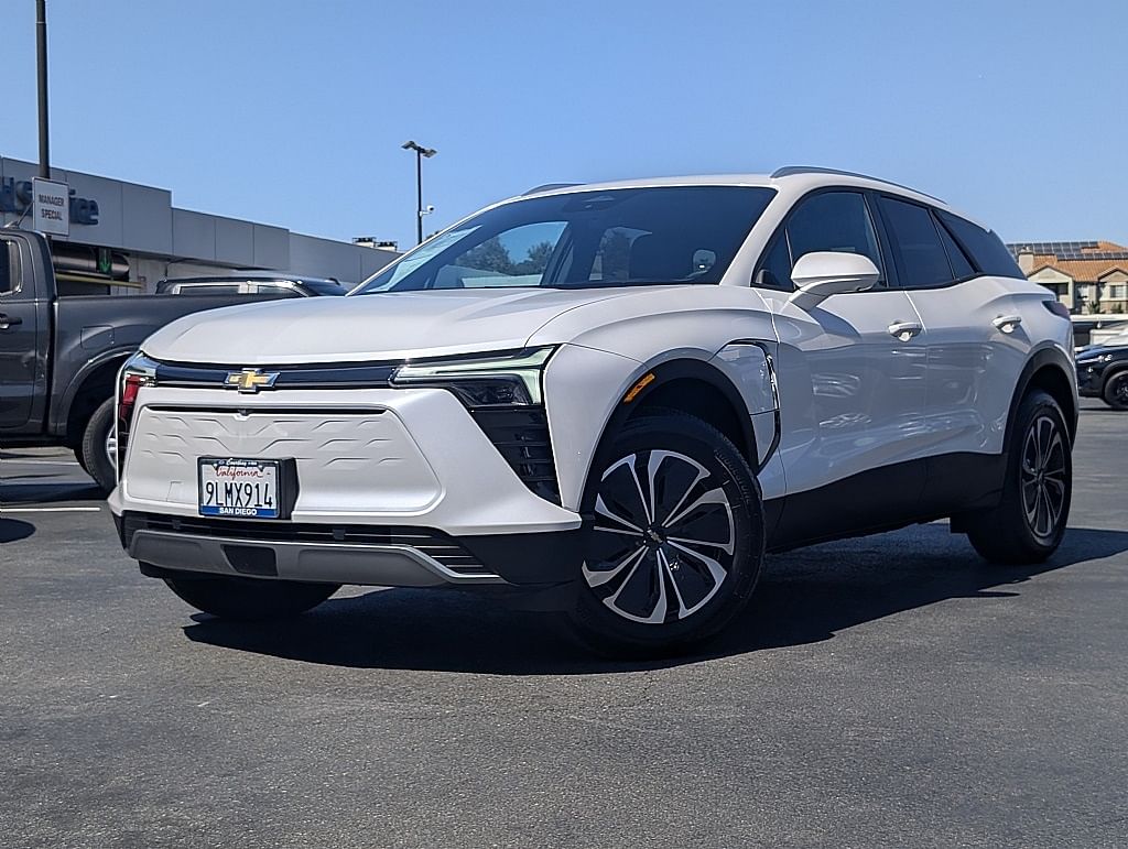 Used 2024 Chevrolet Blazer EV LT with VIN 3GNKDBRJ7RS211164 for sale in Phoenix, AZ