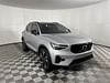 14 thumbnail image of  2024 Volvo XC40 B5 Plus Dark Theme