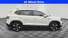 2 thumbnail image of  2023 Volkswagen Taos 1.5T SE