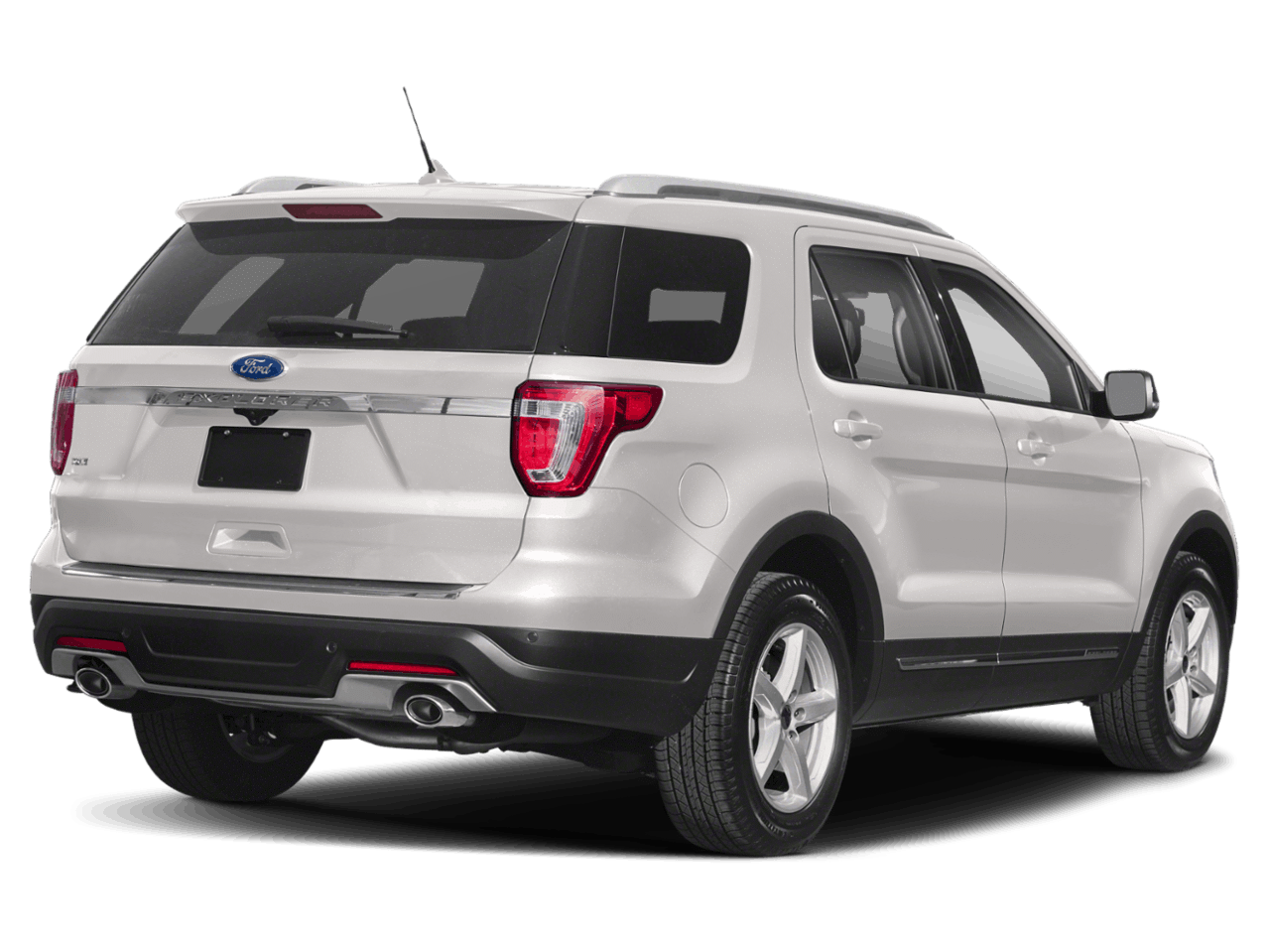 3 thumbnail image of  2018 Ford Explorer XLT
