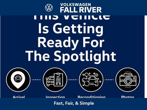 1 image of 2025 Volkswagen Taos 1.5T SE Black