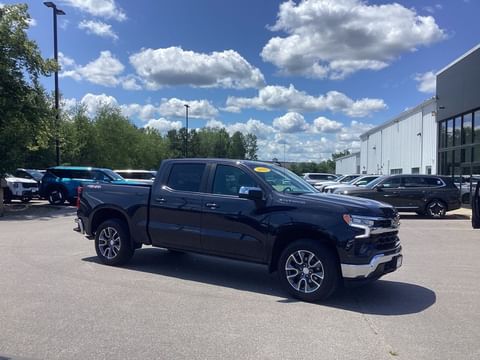 1 image of 2022 Chevrolet Silverado 1500 LT