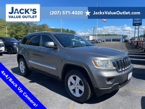 1 image of 2012 Jeep Grand Cherokee Laredo