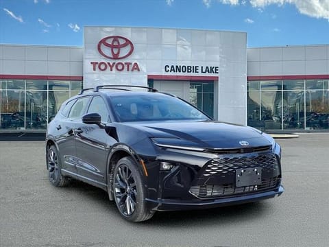 1 image of 2025 Toyota Crown Signia Limited