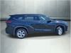 22 thumbnail image of  2022 Toyota Highlander LE