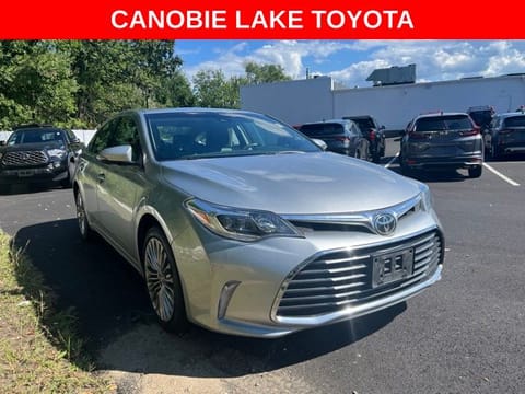 1 image of 2016 Toyota Avalon Limited