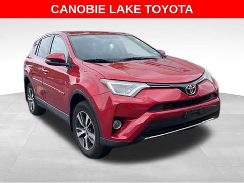 1 image of 2016 Toyota RAV4 XLE