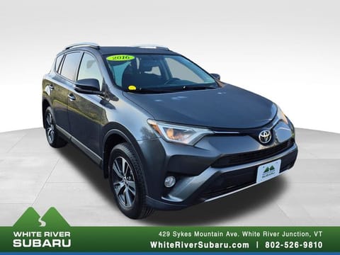 1 image of 2016 Toyota RAV4 XLE