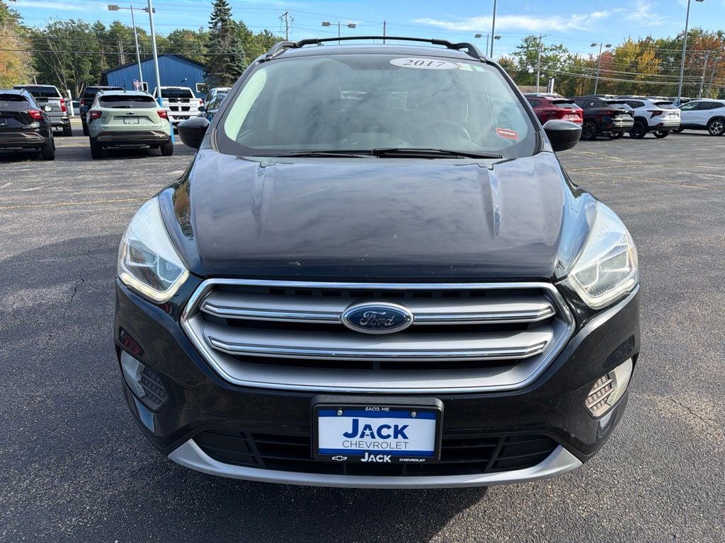 Used 2017 Ford Escape SE with VIN 1FMCU9GD1HUA56561 for sale in Lynn, MA