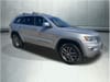 8 thumbnail image of  2017 Jeep Grand Cherokee Limited