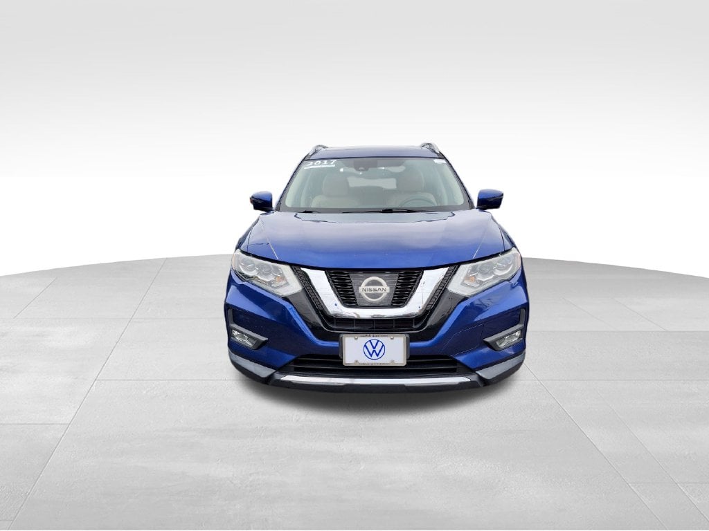 Used 2017 Nissan Rogue SL with VIN 5N1AT2MV0HC771139 for sale in Lynn, MA