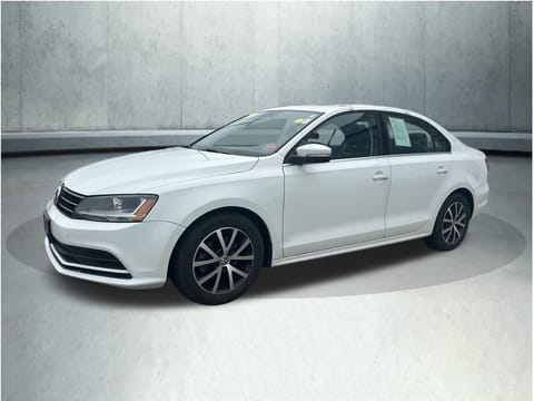 1 image of 2017 Volkswagen Jetta 1.4T SE