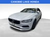 2 thumbnail image of  2017 Volvo S90 T6 Momentum