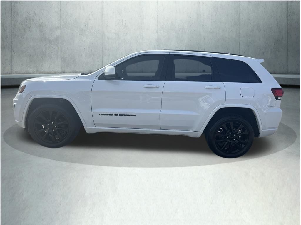 Used 2018 Jeep Grand Cherokee Altitude with VIN 1C4RJFAG9JC214195 for sale in Lynn, MA