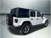 11 thumbnail image of  2018 Jeep Wrangler Unlimited Sahara