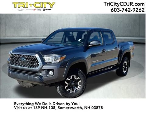 1 image of 2018 Toyota Tacoma SR