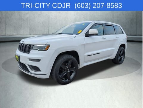 1 image of 2019 Jeep Grand Cherokee Overland
