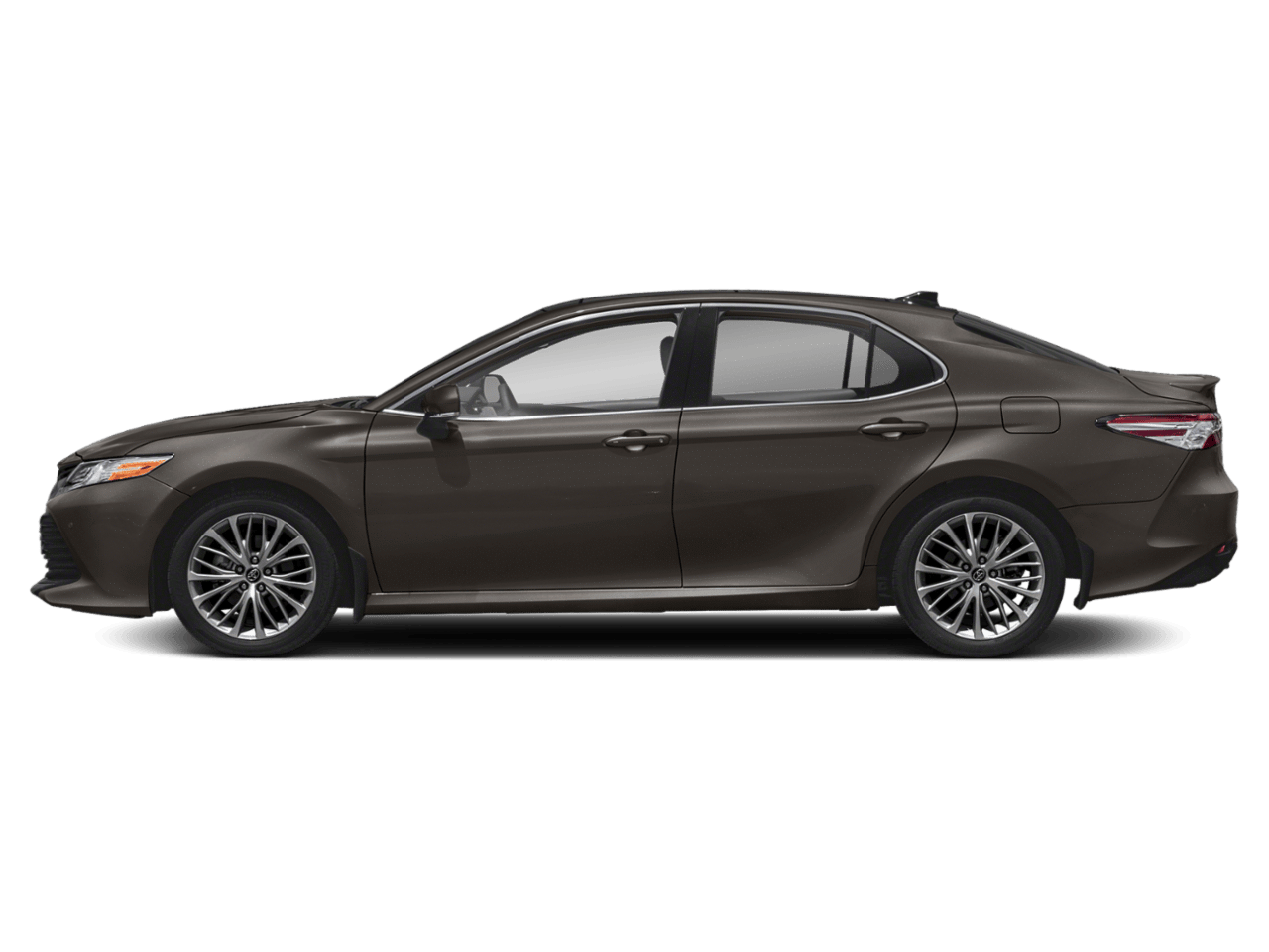 1 placeholder image of  2019 Toyota Camry XLE