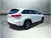 6 thumbnail image of  2019 Toyota Highlander LE