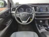 15 thumbnail image of  2019 Toyota Highlander LE