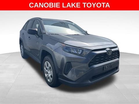 1 image of 2019 Toyota RAV4 LE