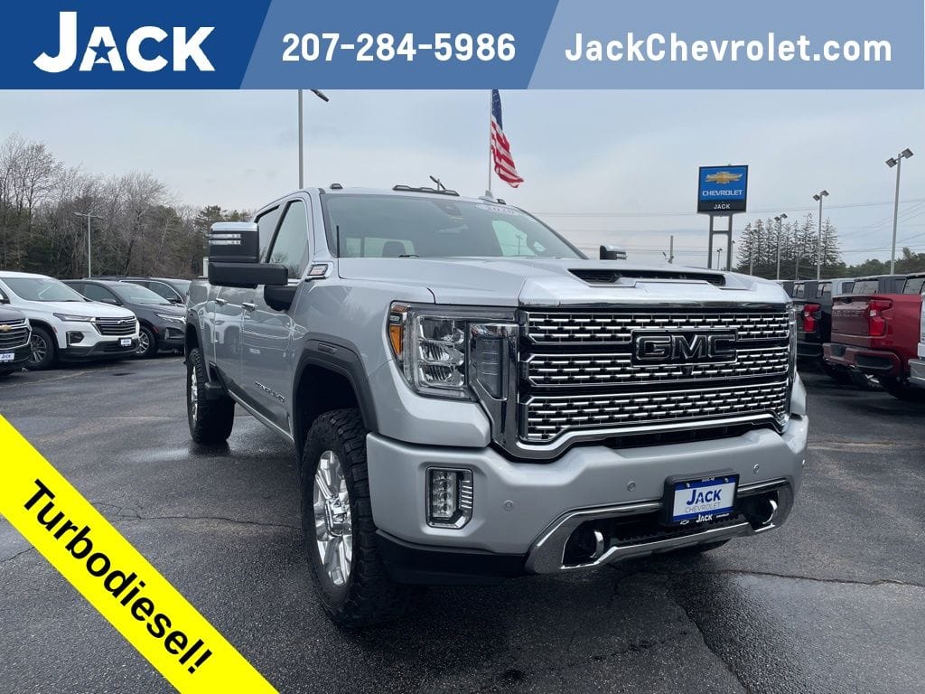 2020 GMC Sierra 4WD Crew Cab Standard Box Denali's photo