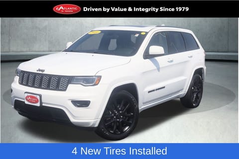 1 image of 2020 Jeep Grand Cherokee Altitude